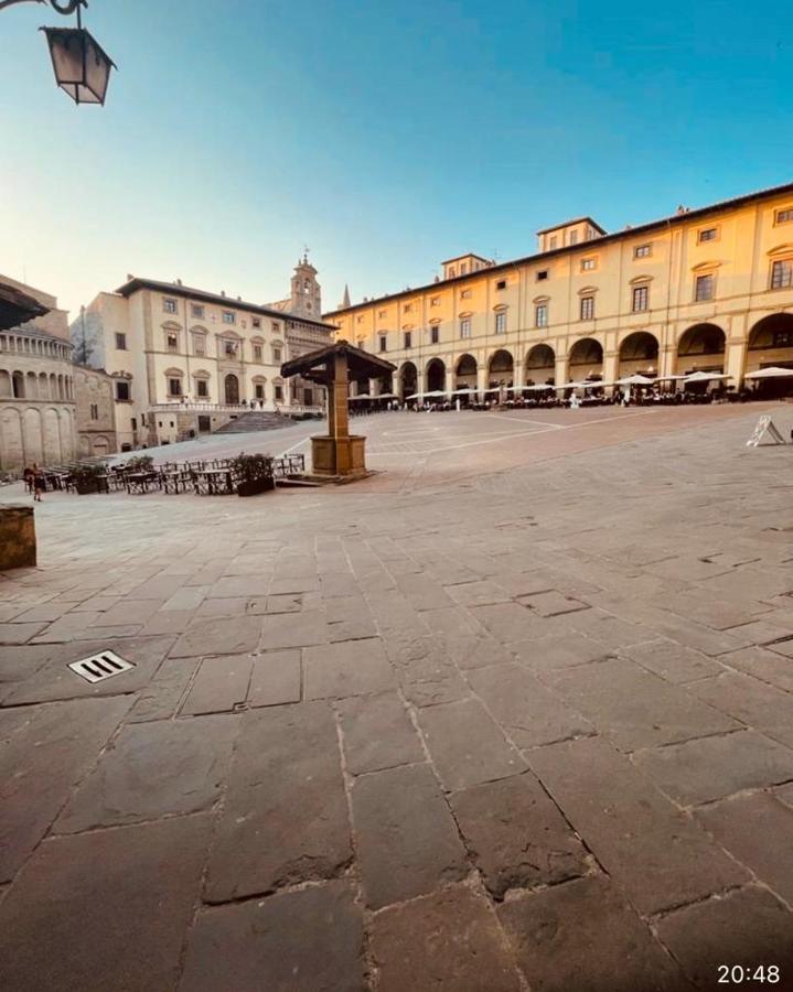 La Torre Di Borgunto - Piazza Grande Appartement Arezzo Buitenkant foto